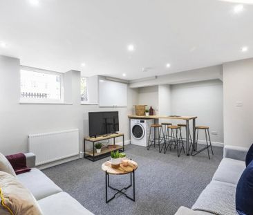 5 bedroom house to rent - Photo 2