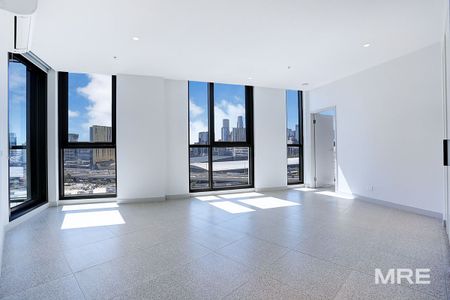 1407/138 Ferrars Street, South Melbourne - Photo 2