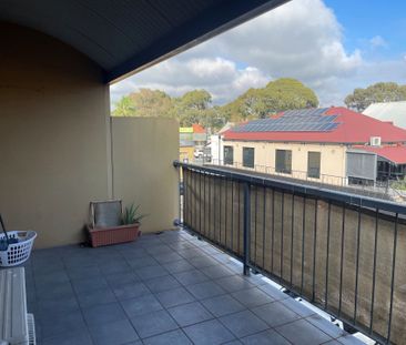 Two Bedroom Unit in a Great Location! - Photo 6