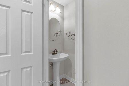 For Lease - 128 Breton Avenue Unit# Upper, Mississauga, Ontario - Photo 4