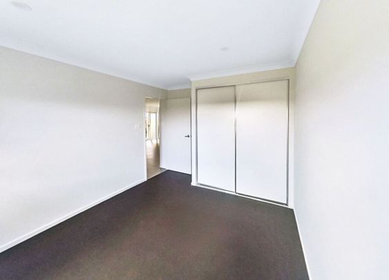 3 Ellis Street, Thornton - Photo 1