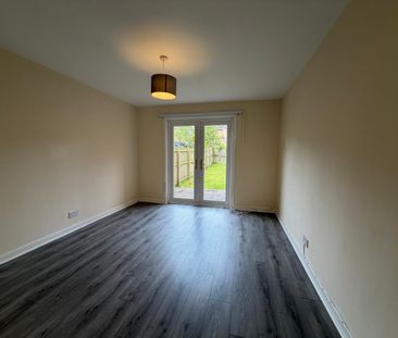 Hogarth Gardens, Carntyne | £895 Monthly - Photo 1