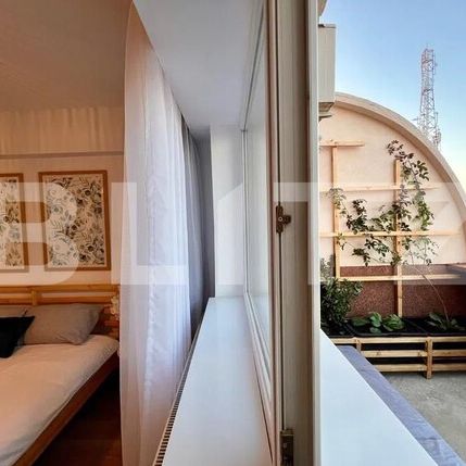 Apartament cu 3 camere, 60 mp, zona Calea Severinului - Fotografie 1