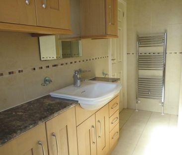 North Road - Photo 2