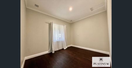 Beautifully Updated 4-Bedroom Home in Carey Park - Photo 4