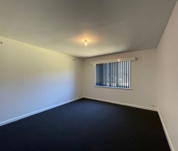 Renovated Unit with Air Con - Photo 2