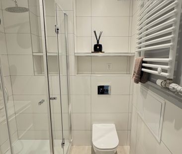Warszawa, Śródmieście, Wspólna – zdjęcie 5