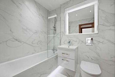 Ac Court, Harvest Lane, Thames Ditton, KT7 - Photo 5