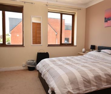 1 bedroom flat to rent - Photo 6