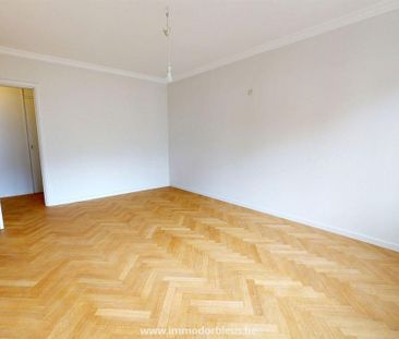 LIÈGE – Quai ORBAN – Très bel appart. 2 ch, 2 balcons - Loyer: 1 100,00 € / mois - Photo 4
