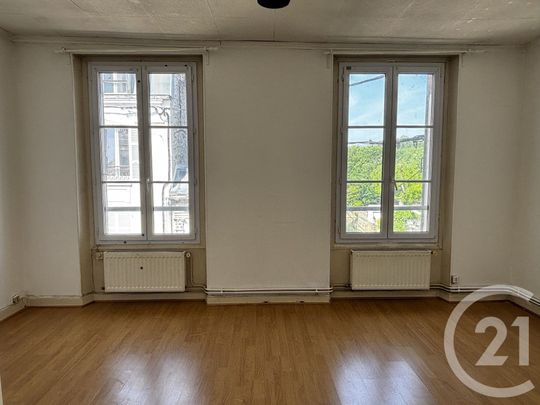 Location Appartement 3 pièces 80m² COULOMMIERS 77120 - Photo 1