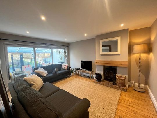 2 bedroom bungalow to rent - Photo 1