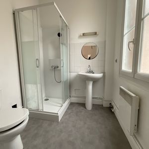 Location Appartement 2 pièces 35m² BOURGES 18000 - Photo 2