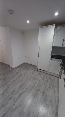 York Road, SS1 - Photo 2