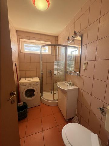 Garsoniera decomandata cu loc de parcare zona Turnisor din S - Photo 5