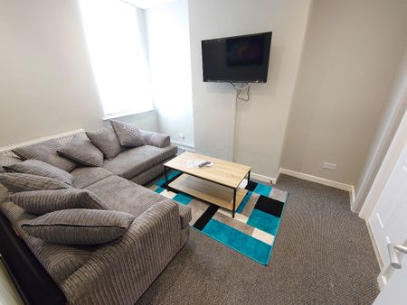 Cotswold Street, Liverpool. - Photo 2