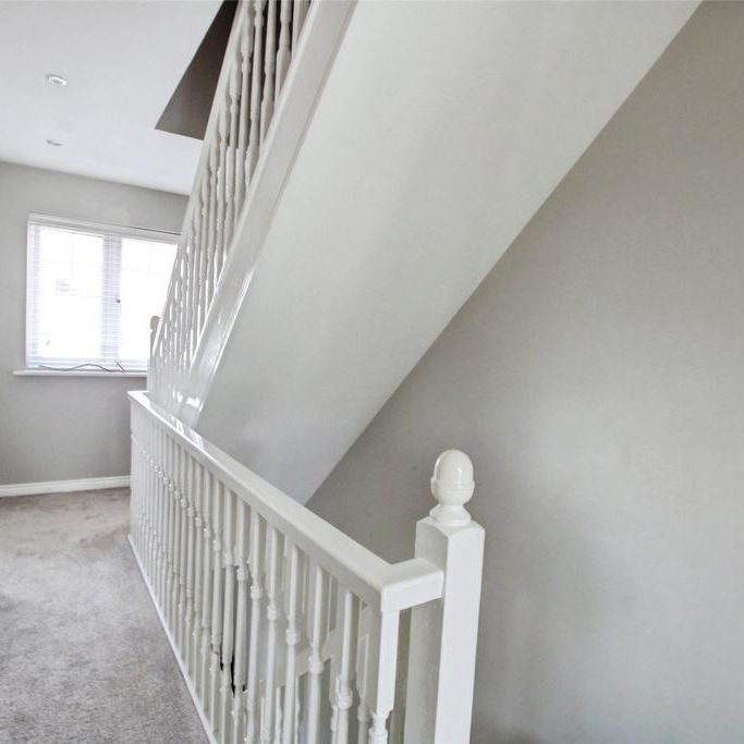 3 bedroom terraced house to rent - Photo 1