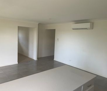 4 Bedroom Family Home In Pimpama - Photo 1