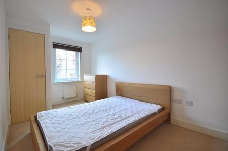1 Bedroom Apartment Available Arranging tenancy - Photo 2