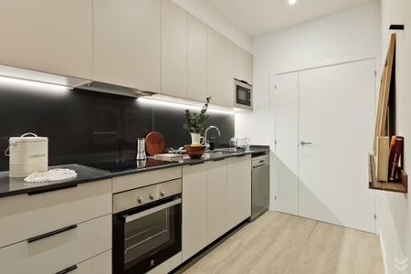 Carrer de Floridablanca, Barcelona, Catalonia 08011 - Photo 4