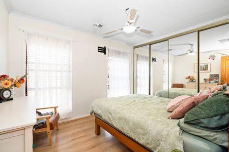 1/22 Gobur Court, Meadow Heights VIC 3048 - Photo 4