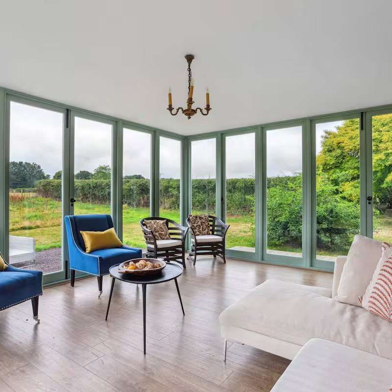 A well presented family home on the edge of the New Forest National Park. - Photo 1