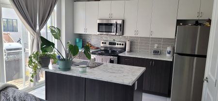 For Lease - 61 Teelin Circle, Barrhaven, Ontario - Photo 4