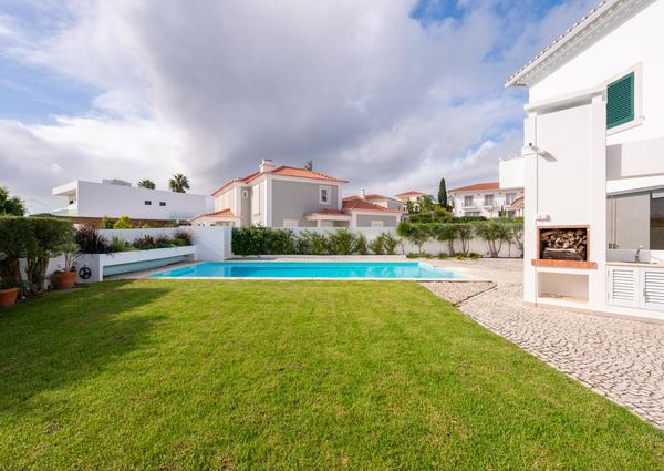 4 Bedroom House with swimming pool, Quinta da Beloura, Sintra