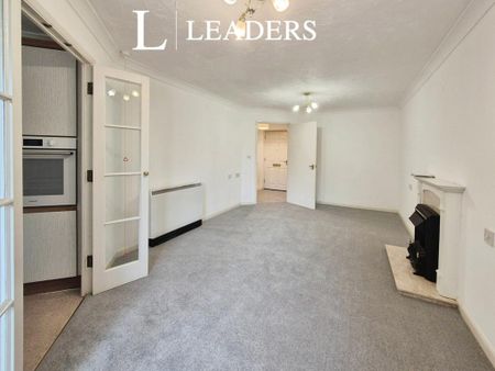 1 bedroom flat to rent - Photo 2