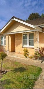 12 Sumner Street, Brunswick East - Photo 4