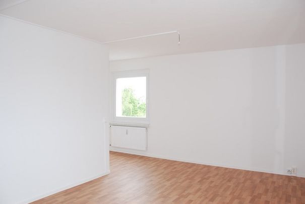 Tolle Singlewohnung mit Balkon - Foto 1