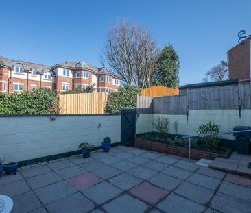 3 bedroom end of terrace house to rent - Photo 3