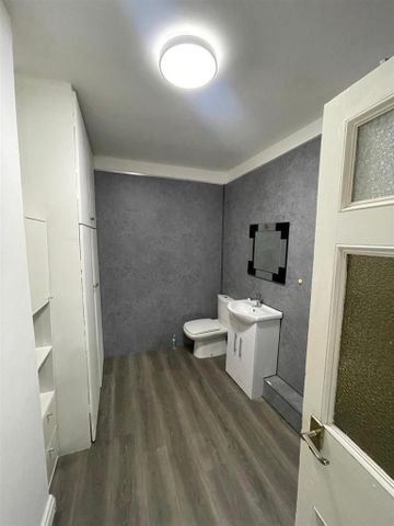 2 bedroom property to rent - Photo 5