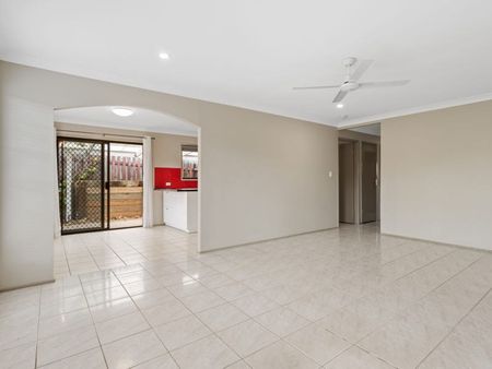 18 Willoughby Crescent, 4127, Springwood Qld - Photo 3