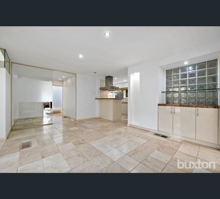 8 Wallace Grove, Brighton, Vic 3186 - Photo 5