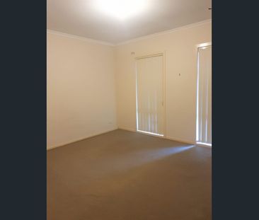 $450 PW - AVAIL 19th Feb - Photo 1