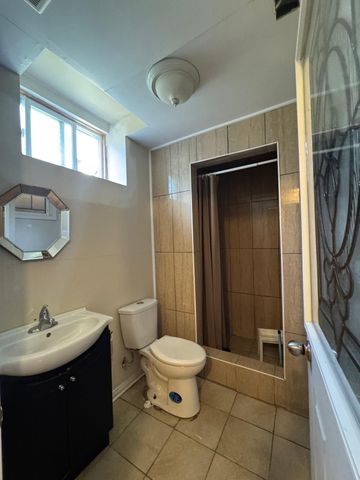 For Lease - 62 Laurier Avenue Unit# Lower, Richmond Hill, Ontario - Photo 2