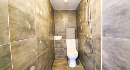 studio to rent Sandringham Road, Pilgrims Hatch, Brentwood, Essex, CM15 - Photo 5