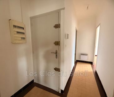 Location Appartement 3 pièces 75m² TOULON 83100 - Photo 4