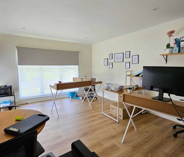 Henderson 3 bed, 1 bath - Photo 4