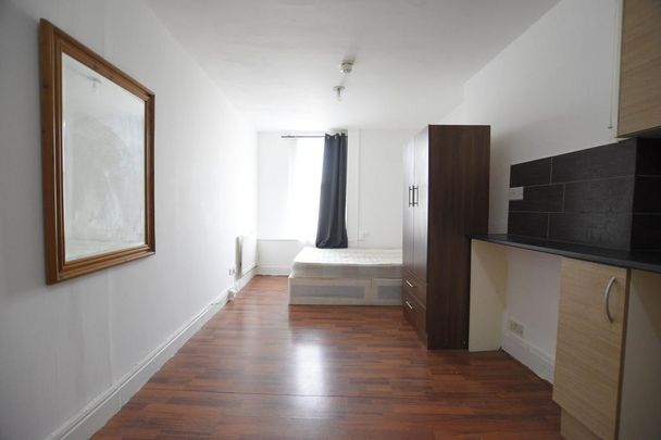 1 bedroom flat to rent - Photo 1