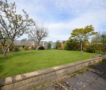 3 bedroom semi-detached house to rent - Photo 6