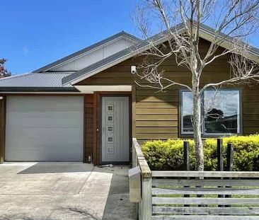 Fully Furnished 3-Bedroom Home in Ebdentown - Photo 1