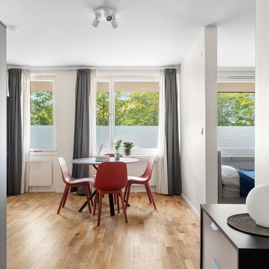 Släggbacken, Solna - Foto 1