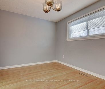 Detached Home For Lease | W8070224 - Photo 5