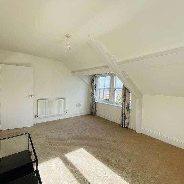 Worcester Road, Malvern, Worcestershire, WR14 - Photo 1