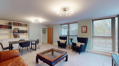 3 bedroom penthouse to rent - Photo 2