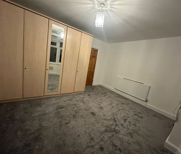 3 Bed Terraced House, Woodlands Road, E17 - Photo 5