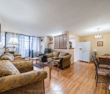 18 Knightsbridge Road #1210 - Photo 2