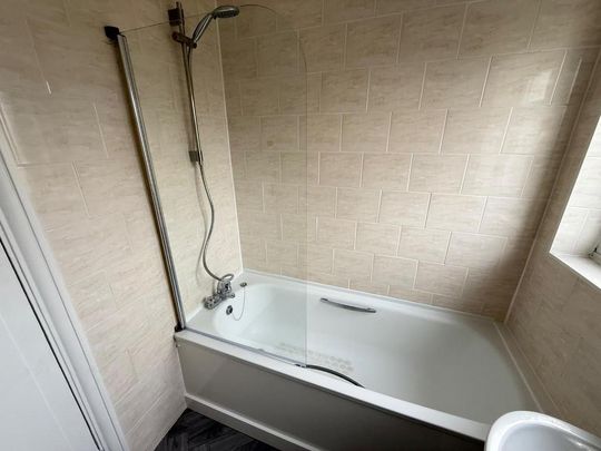 2 bedroom house to rent - Photo 1